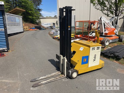 1984 Yale MC025C2S077 3000 lb Electric Stacker