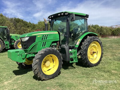 2013 John Deere 6125R 4WD Tractor