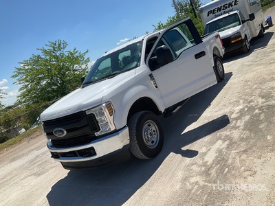 2019 Ford F-250 4x4 Crew Cab Pickup