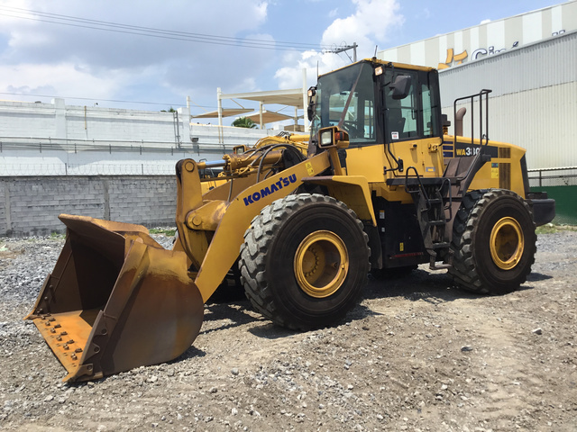 2017 Komatsu WA380-6 Wheel Loader