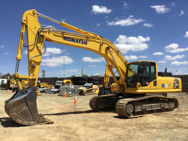 2015 Komatsu PC350LC-8 Track Excavator