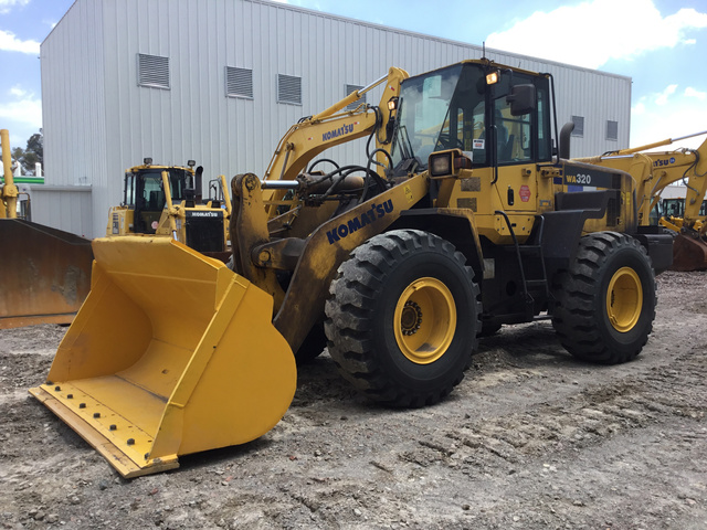 2017 Komatsu WA320-6 Wheel Loader