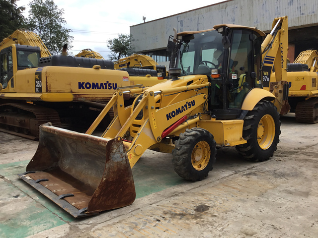 2016 Komatsu WB97R-5EO Backhoe Loader