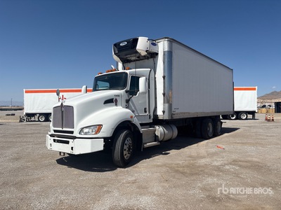 2016 Kenworth T400 6x4 Refrigerated Truck