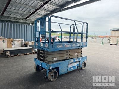 2004 Genie GS-2646 Electric Scissor Lift