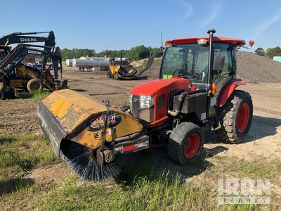 2018 Kubota L5460 Broom Tractor