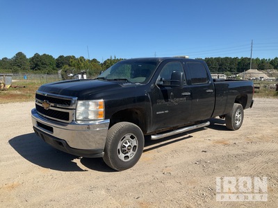 2014 Chevrolet Silverado 2500HD 4x2 Crew Cab Pickup