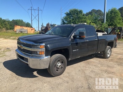 2017 Chevrolet Silverado 2500HD 4x2 Crew Cab Pickup