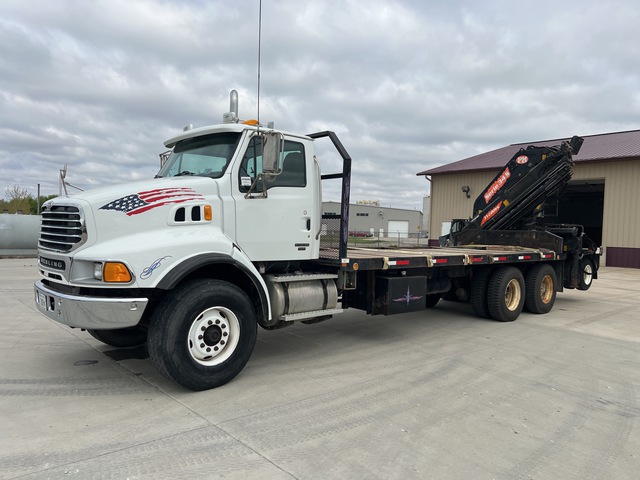 2003 PM Series 34 18 ton Knuckle Boom on 2004 Sterling L9500 8x4 Boom Truck 2003 PM Series 34 18 ton Knuckle Boom on 2004 Sterling L9500 8x4 Boom Truck