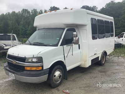 2005 Chevrolet Express 3500 Cargo Van