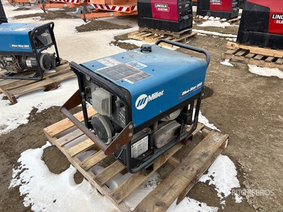 Miller Blue Star 185DX を見 Welder - Fueled