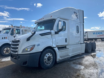 2022 Freightliner Cascadia 126 6x4 T/A Sleeper Truck Tractor (Inoperable)