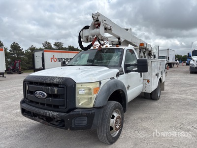 Altec on 2011 Ford F-550 4x2 Bucket Truck