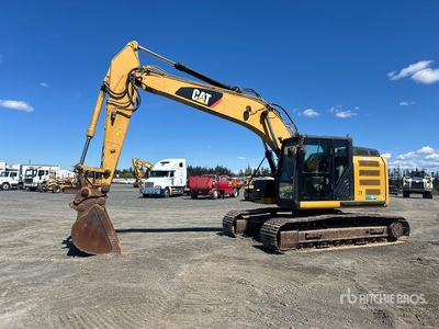 2013 Cat 320E LRR Tracked Excavator