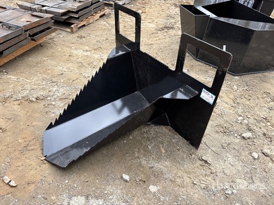 2025 Kit Containers QT-RD Skid Steer Stump Bucket (Unused)