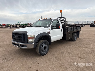 2010 Ford F-550 XL 4x2 平台トラック