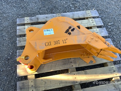 2026 GIYI GY-BK 12 in Digging Excavator Bucket - Fits Cat 307