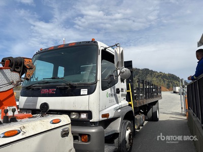 2007 GMC T6500 Cab and Chassis