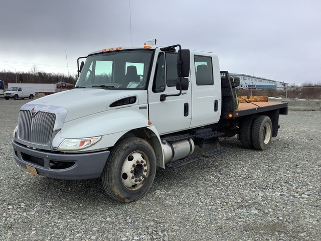 2013 International 4300 4x2 Crew Cab Flatbed Truck
