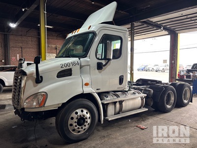 2014 Freightliner Cascadia 113 6x4 Cabina per trattore stradale (Inoperable)