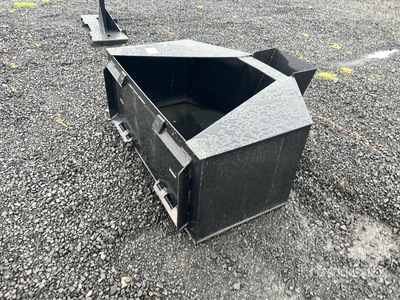 2025 Kit Containers QT-CB-075 46 in Skid Steer Concrete Placement Bucket