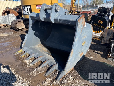 Strickland 84 in Q/C Digging Excavator Bucket - Fits Komatsu PC450