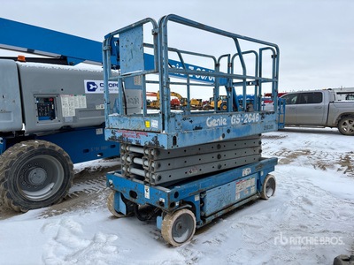 2002 Genie GS-2646 Electric Scissor Lift