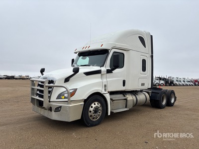 2020 Freightliner Cascadia 126 6x4 T/A Sleeper Truck Tractor