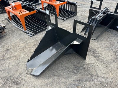 2025 Kit Containers QT-TS-40 16 in Pala para Tocones de Minicargadora