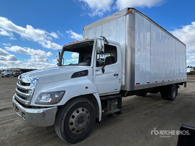 2017 Hino 268 4x2 Van Truck