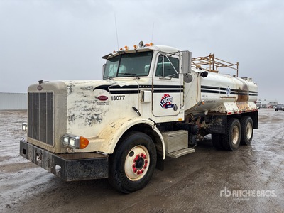 1988 Peterbilt 378 6x4 Camion à eau