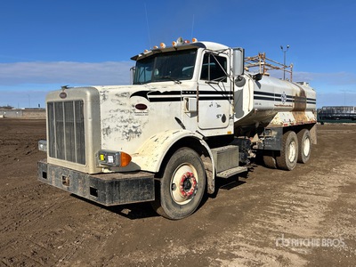 1988 Peterbilt 378 6x4 Water Truck