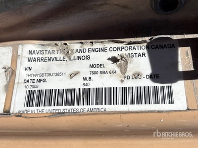 2009 International WorkStar 7600 6x4 Vacuum Tanker Truck