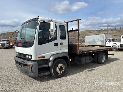 2002 GMC T6500 4x2 Extended Cab Flatbed Truck