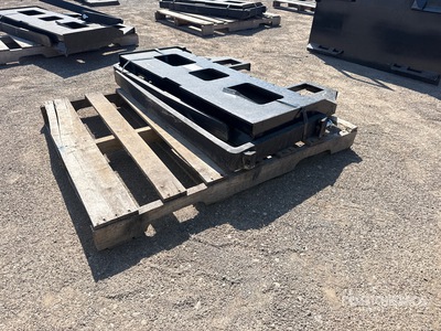 2025 Kit Containers QT-45-FF-42 45 in Skid Steer Forks - Fits Various (Unused)