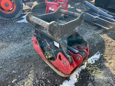 2018 Rototilt MG60 44 in Excavator Grapple