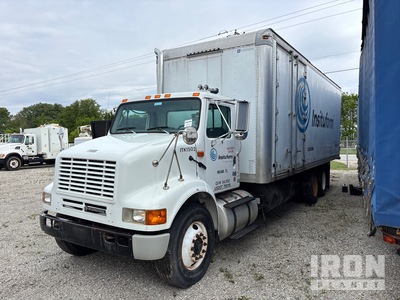 2000 International 8100 6x4 Boiler Truck