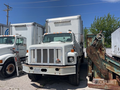 2001 International 2674 6x4 Ciężarówka do kotłów