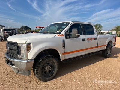 2018 Ford F-250 XL 4x4 Crew Cab Pickup