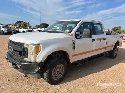 2017 Ford F-250 XL 4x4 Crew Cab Pickup