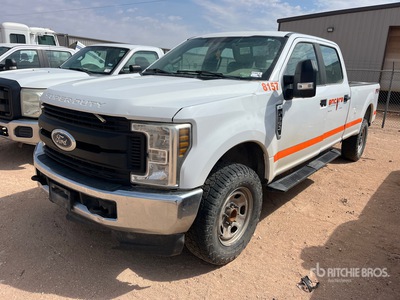 2018 Ford F-350 XL 4x4 Crew Cab بيك اب