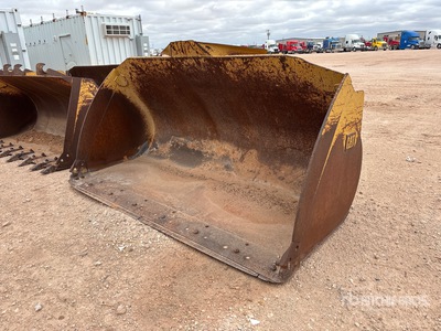 Cat 107 in General Purpose Wheel Loader Bucket