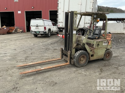 Clark C500-Y45 4000 lb Pneumatic Tire Forklift