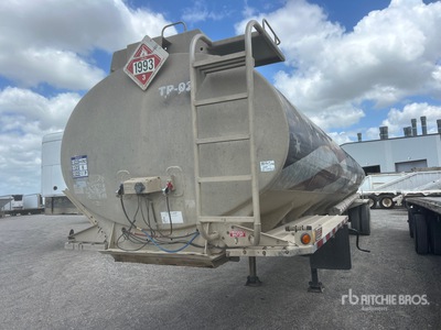 1995 Heil 9350 gal T/A Tanker Trailer