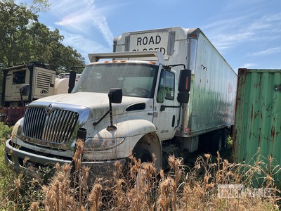 2009 International 4400 6x4 Camions - frigorifiques (Inoperable)