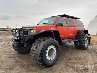1994 GMC Suburban 4WD SUV Sport Utility Vehicle