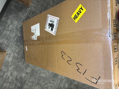 19 ft x 8 ft 10 in Steel Heavy Duty Bi-Parting Puerta de entrada (Unused)
