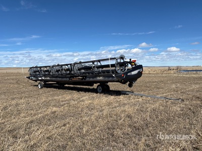 2022 MacDon FD240 40 ft Flex Draper Combine Header