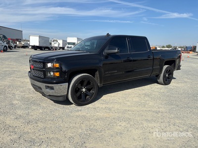 2015 Chevrolet Silverado 1500 4x2 Crew Cab Pickup