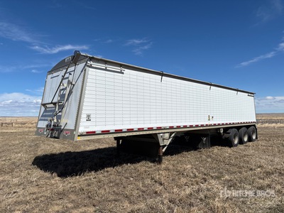 2013 Wilson DWH-550C 45 ft Tri/A 穀物用トレーラー